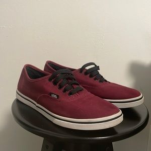 Maroon Vans Women’s 8
